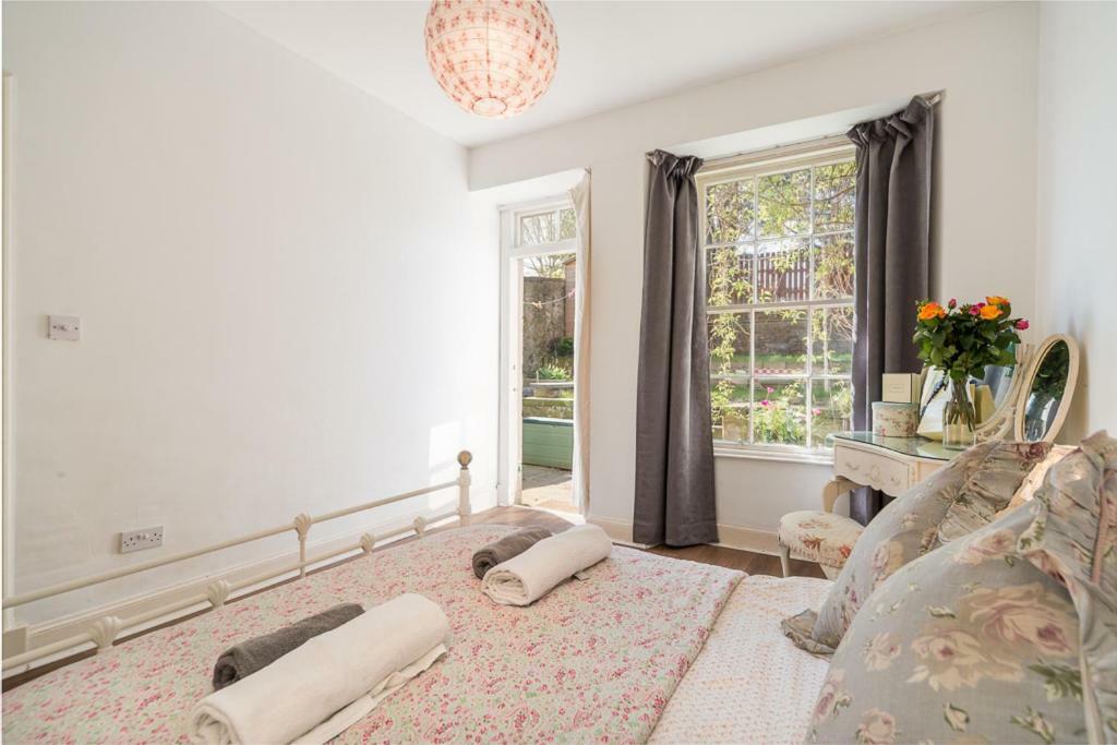 Vintage Apt, Pvt Garden, Wifi, New Town Edinburgh Exterior foto